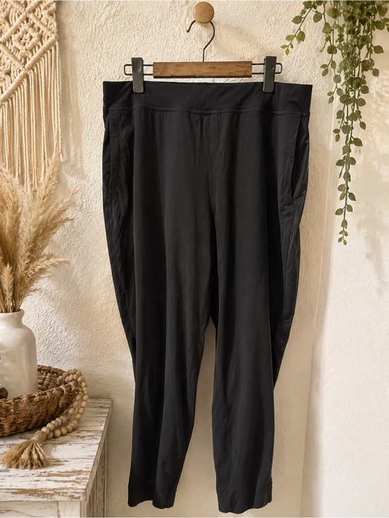 lululemon athletica Pants - lululemon athletica Black Track Joggers